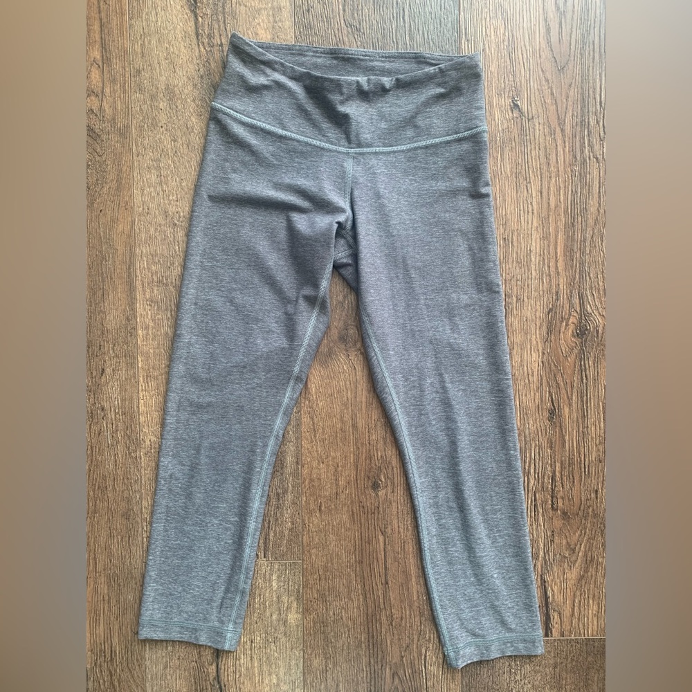 Lululemon  wunder under heathered slate crop 21” leggings/ size 4